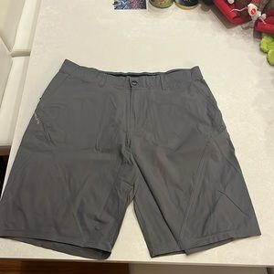 Hylete gray golf shorts!  Hard to find!  38 inch waist with 10 inch inseam